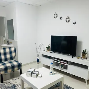 Pensión Techas City Center Luxurious &, Praia