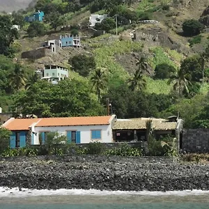 Maison d'hôtes Casa Tarrafal De Monte Trigo, Seladinha